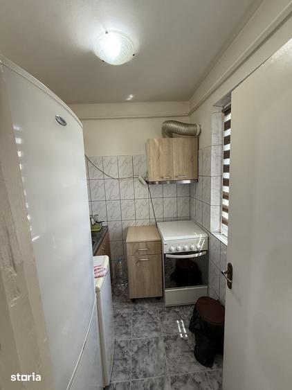 Apartament cu 2 camere nedecomandat în Cornișa