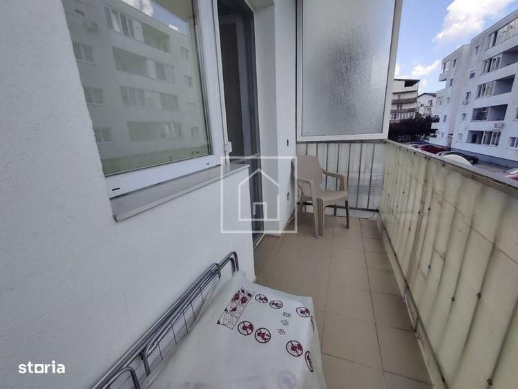 Garsonieră decomandată în Central