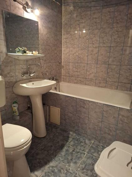 Apartament 3 camere de închiriat – 1 Decembrie 1918, zona Piața Miniș - 8