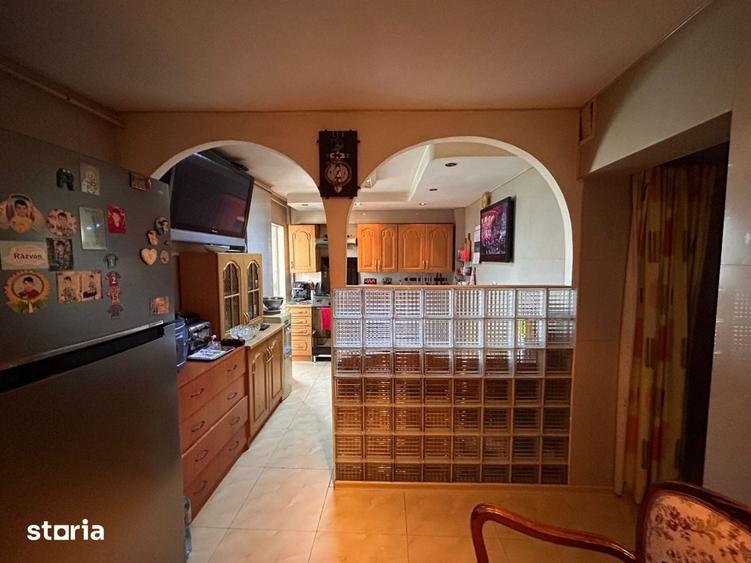 Apartament 4 camere - suprafata 81mp - Vidin. etaj 3. - 11