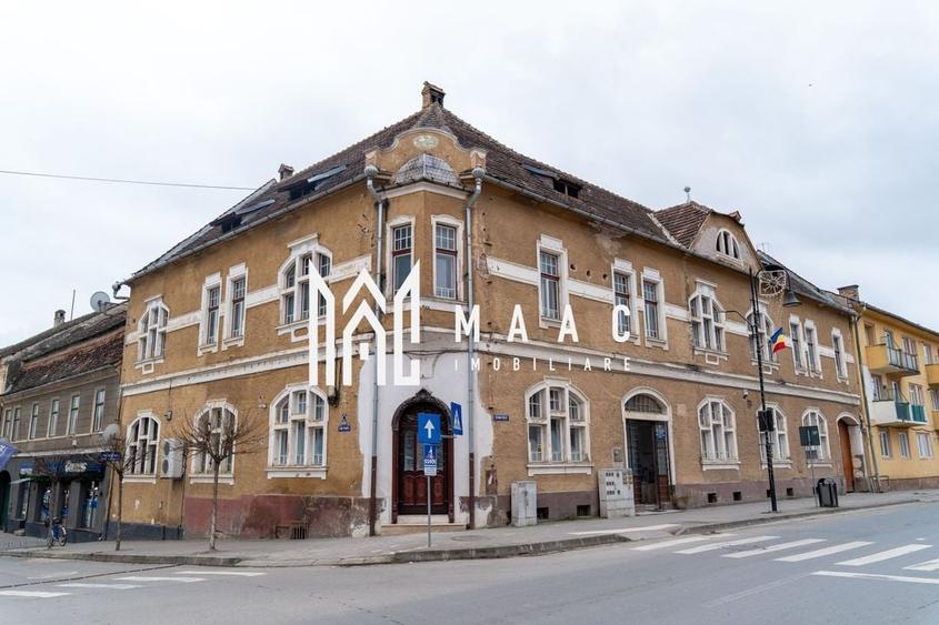 Spatiu comercial/ Birou I 9 camere I 360 mpu I Centru-Agnita - 1