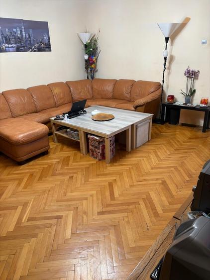 Sura Mare-Oltenitei-Ulmetului-P+1 - spatiu comercial 15 mp + garaj 14 mp 334000€ - 1