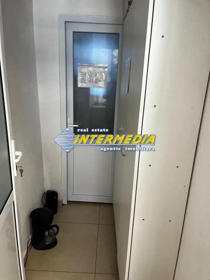 Spatiu comercial 50 mp in Cetate cu vad foarte bun finisat - 1