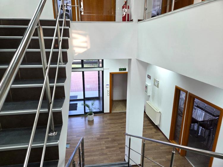 Proprietate top pretabil spatiu industrial cu teren 4000mp ,hala+birouri 1716mp - 10