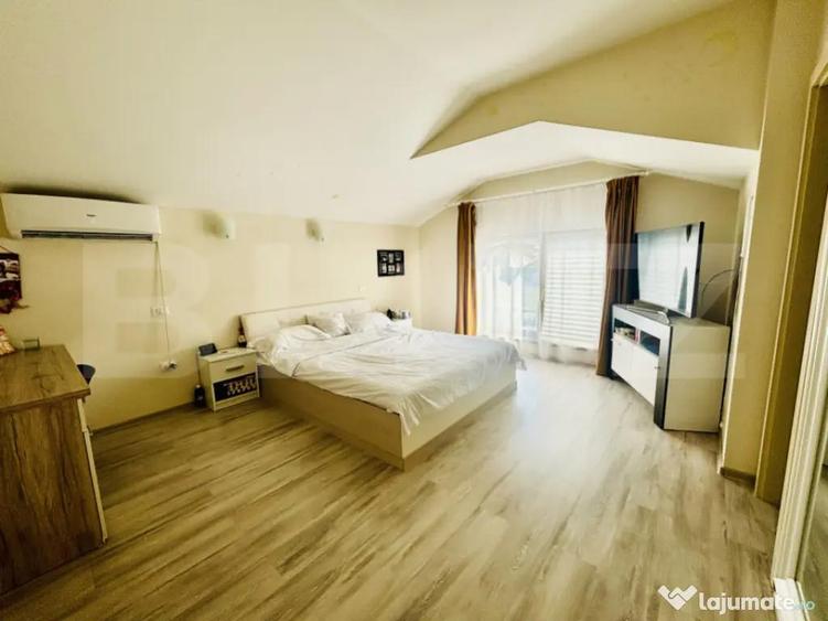 Vila contemporana cu 5 dormitoare, 5 bai ?i teren de 920 - 11