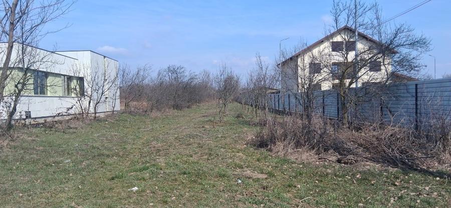 Teren intravilan 3.084 mp zona Ciresi - 5