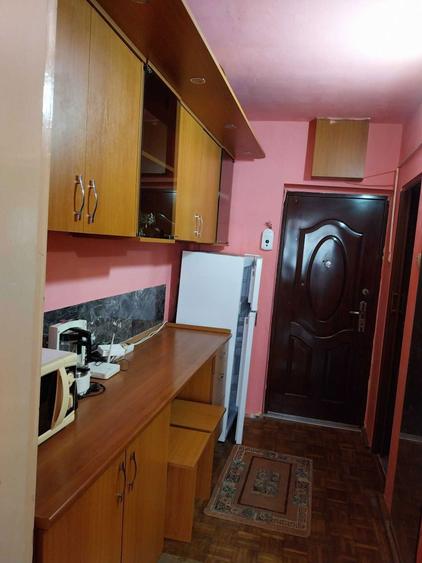 Proprietar vand apartament cu o camera - 3