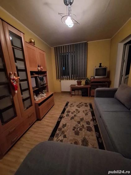 vand apartament 4 camere, etaj 4 schimb cu garsoniera+ diferenta ,zona Nord - 7
