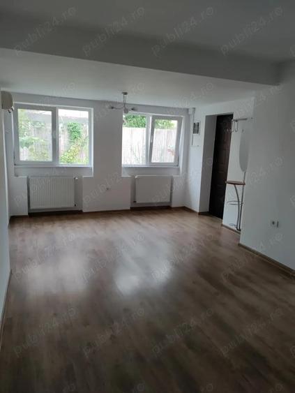 Casa 4camere, 2bai, 2bucatarii si curte proprie in zona Lipovei Aradului - 2