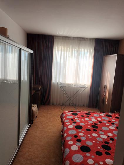apartament in fostul hotel rin vitan ,doua camere - 2