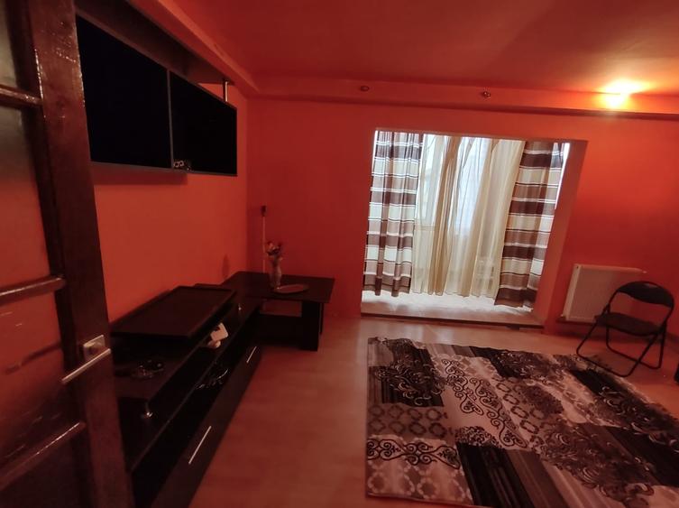 La 5 minute de Piata Verde, in zona Aradului- cu centrala gaz - 4