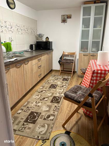 Casa cu 3 camere, curte ?i aer condi?ionat - 2