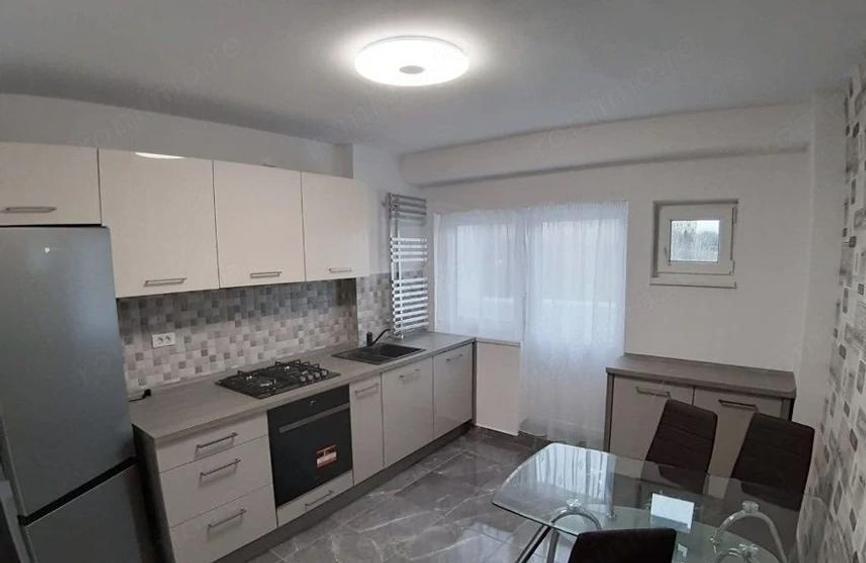 Inchiriez garsoniera in zona Eroii Revolutiei, aproape de metrou - 1