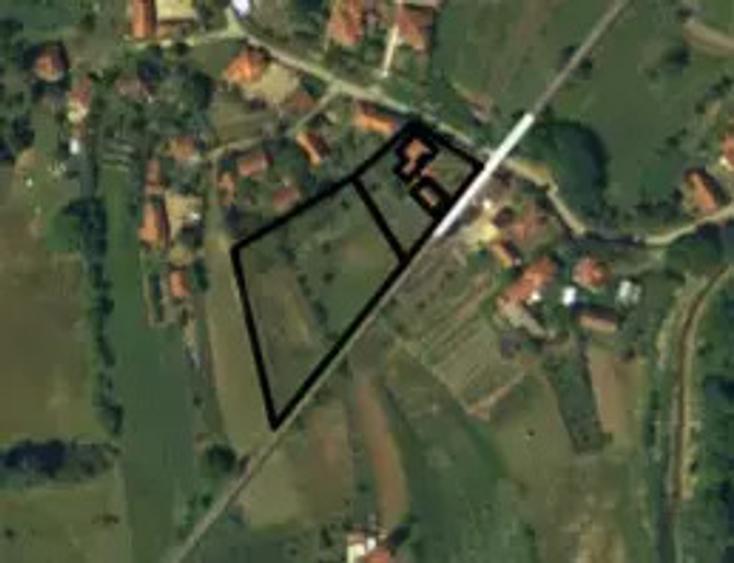 Ofer spre vanzare casa + teren intravilan - 2