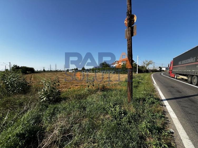 Teren între Cordun și E85