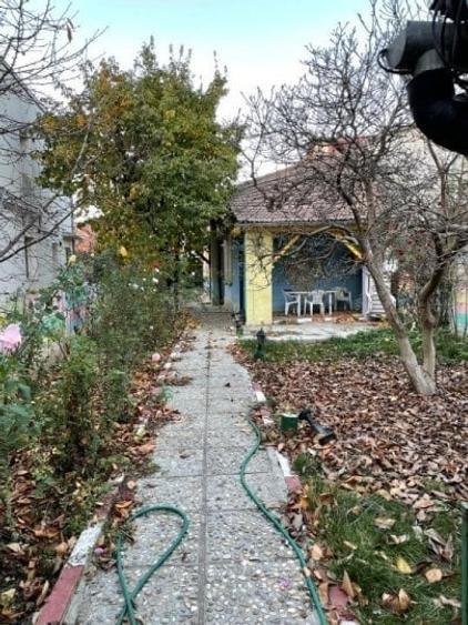 Teren + Casa batraneasca - zona Calea Calarasilor - 4