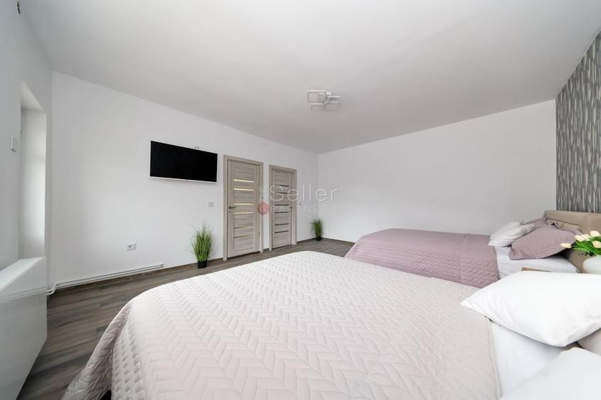 Proximitate imediata fata de Castelul Bran - 27