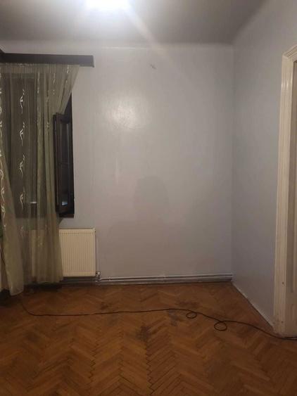 Apartament 4 camere Titulescu in vila - 7