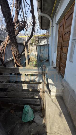 Casa in oras zona Promenada strada Raului 257mp utilitati - 2