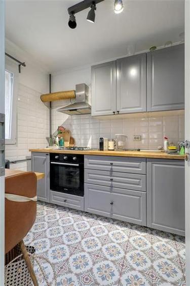 AP.2 CAMERE RENOVAT MOBILAT UTILAT SECTOR 1 CALEA DOROBANTI - 22