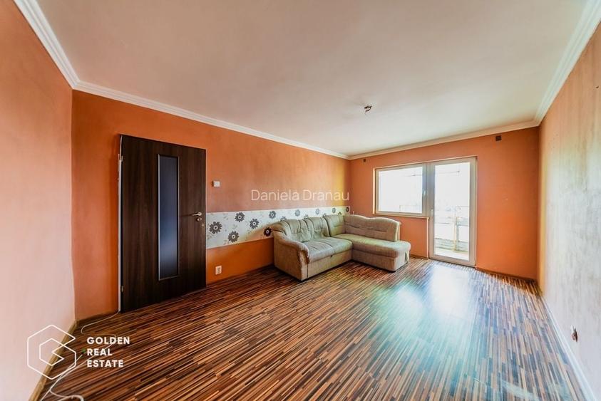 Apartament luminos 2 camere, zona Lebada, cu loc de parcare