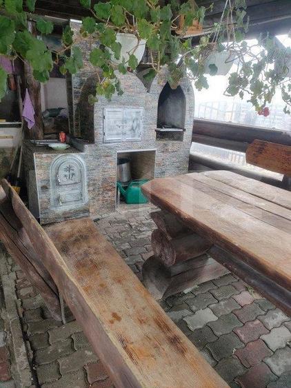 Casa cu 6 camere, 200mp utili, Radauti - 11