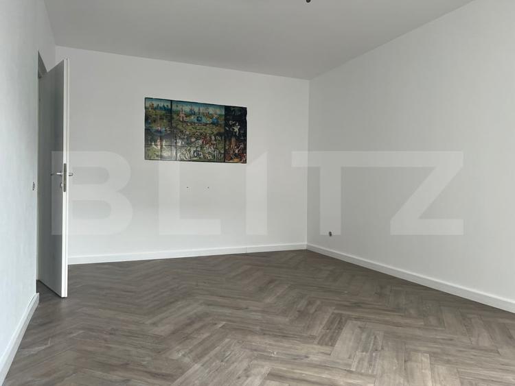 Apartament de vanzare, cu 2 camere, recent renovat, AMA Residence, zona Unirii - 2