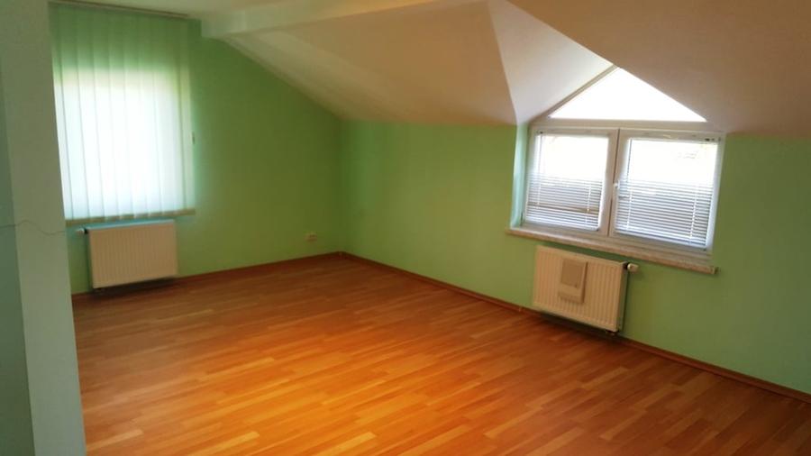 Drumul Negru - Pipera, vila P+1E, locatie linistita - 13