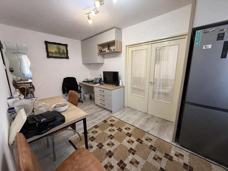 Apartament compact, 2 camere, etaj 2 - Pia?a Doina - 5