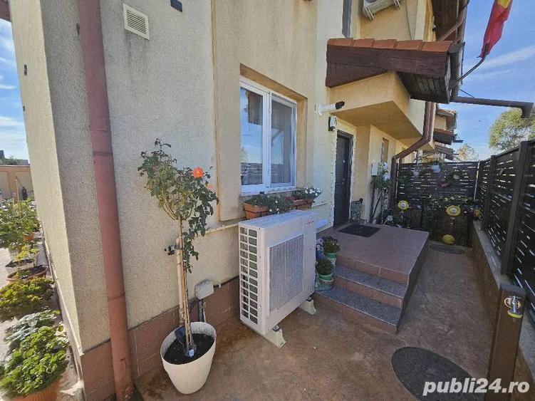 Casa 4 camere de vanzare cartierul Roua - 1