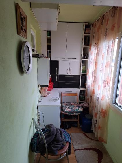 Vând apartament 3 camere.  - 9