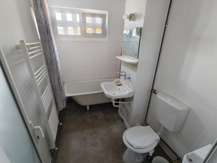 Apartament 3 camere decomandat - 4