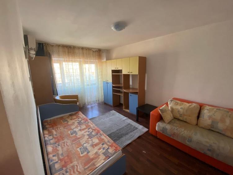 Garsoniera spatioasa. Tei (aproape de Facultatea de Constructii) - 2