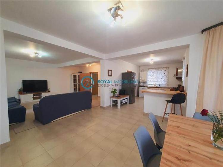 Royal Imobiliare - Vanzare vila zona Paulesti - 21