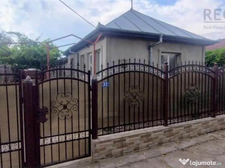 Casa renovata 4 camere cu teren 1800m Smeeni - 13