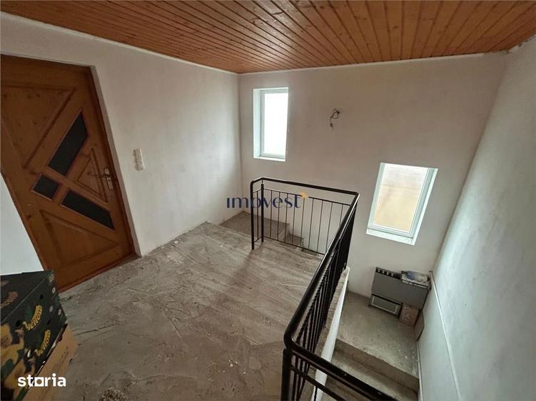 Casa de vanzare in Iojib, Satu Mare | 2 Case + Spatiu Comercial Activ - 4