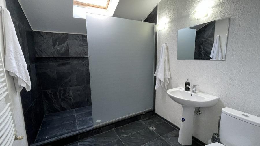 Vila Laguna Albastra  complet mobilata cu garaj - 26