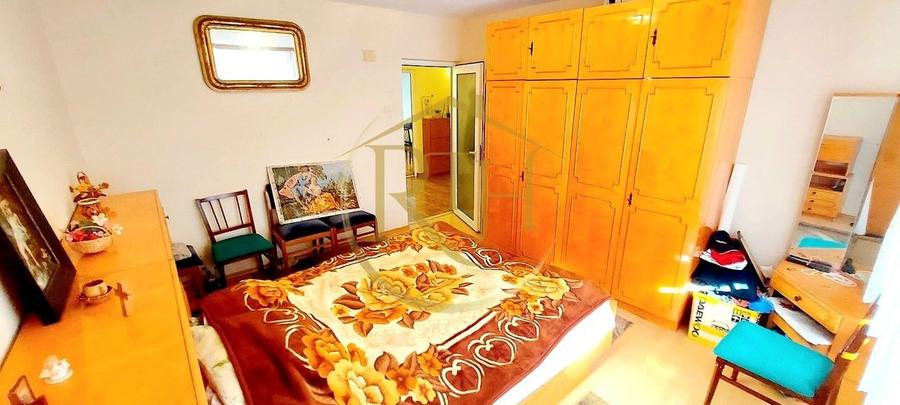 Oferim spre vanzare casa, 6 camere, 162mp utili, 809mp teren, in Giroc - 12