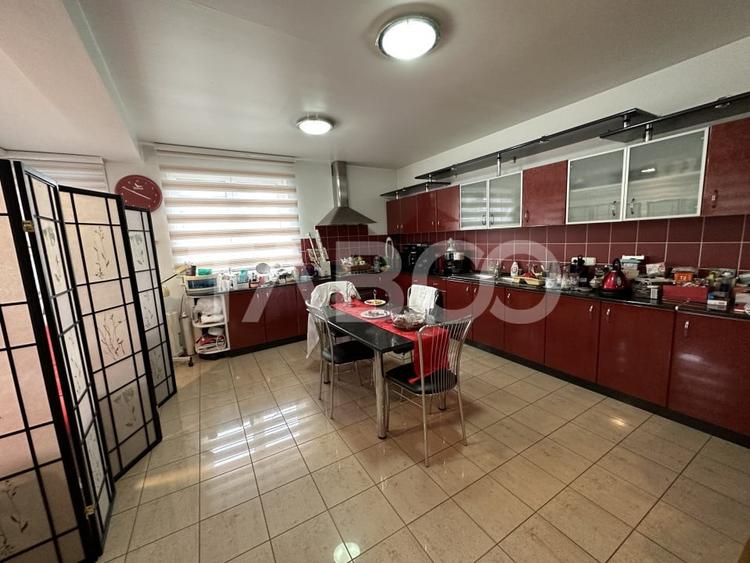 Casa tip californian cu crama piscina sauna garaj teren liber 250 mp - 14