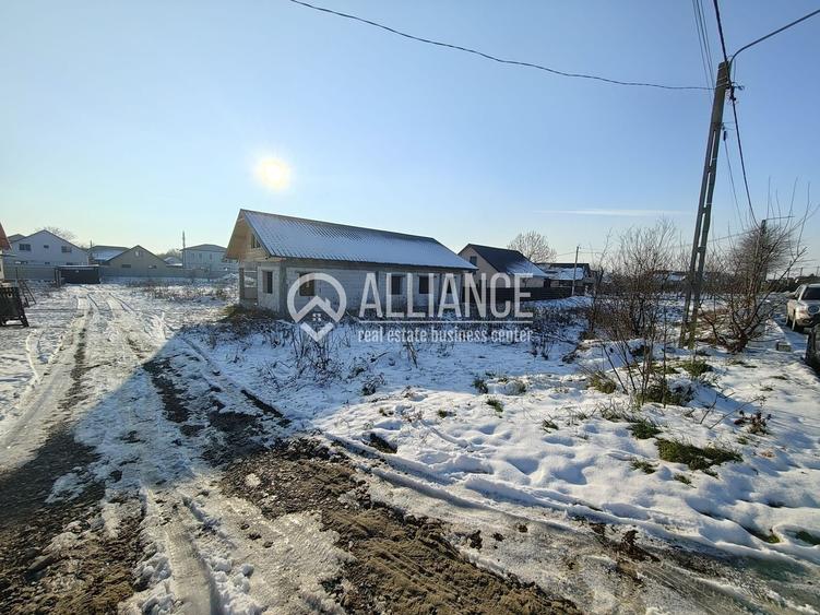 VALU LUI TRAIAN ( cod02) Teren intravilan 304 mp - 1