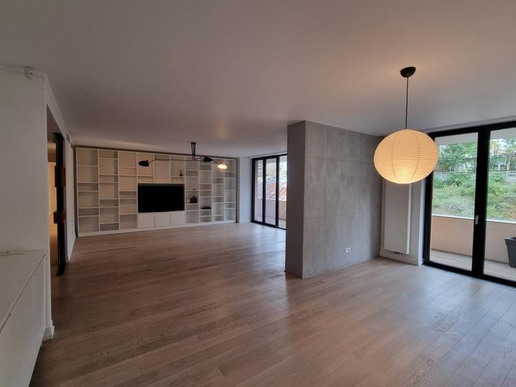 Apartament singur pe etaj, cu 4 camere, in imobil boutique - 2