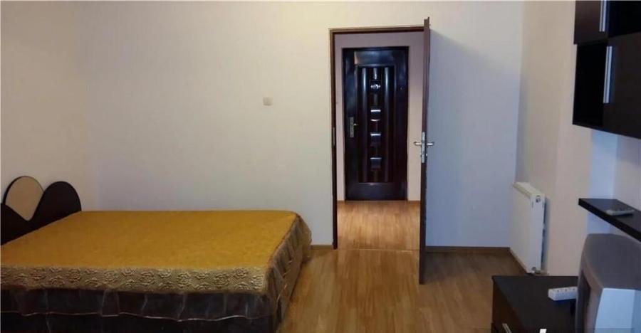 1 camera in zona Aradului - 3