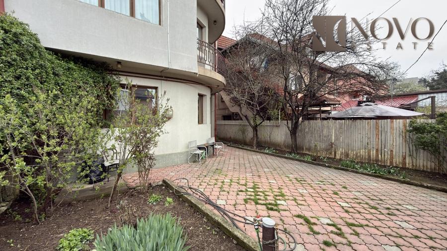 Casa Multifamiliala 8 camere 9 minute Metrou Aparatorii Patriei - 2