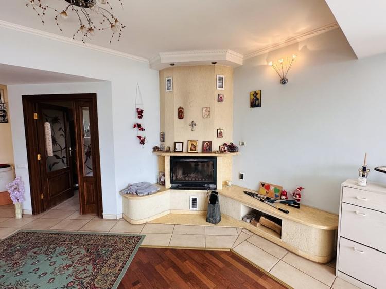 Vila superba 526 mp construiti, 765 mp teren, P+1+M+P,  Chiajna - 9