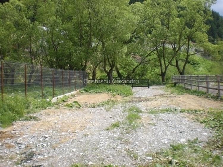 Teren Azuga acces din DN1 toate utilitatile