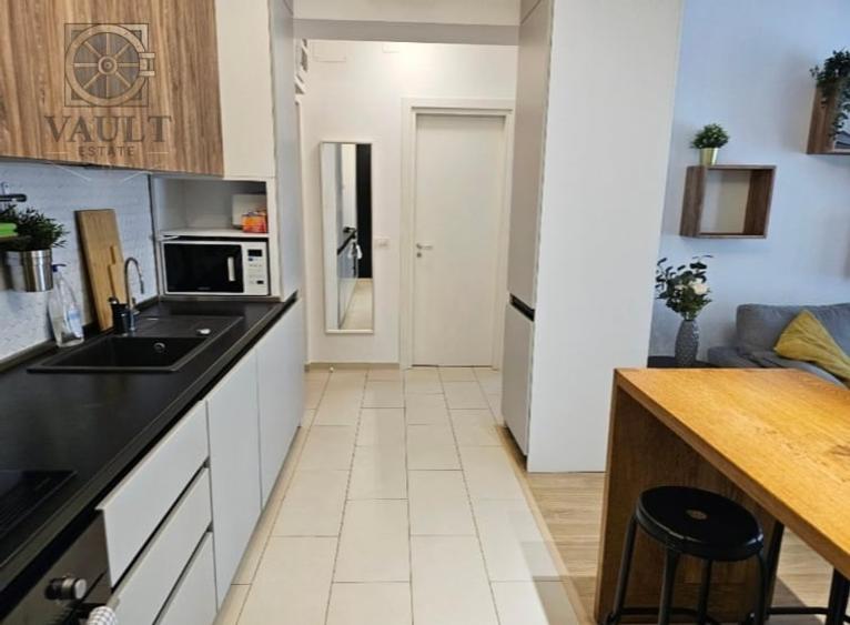 2 CAMERE - TERASA 32 MP - LOC PARCARE - ULTRACENTRAL - 8