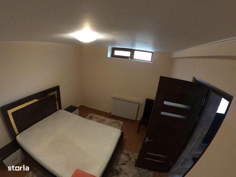DE INCHIRIAT: apartament 4 Camere la intrare in Lazu - 7