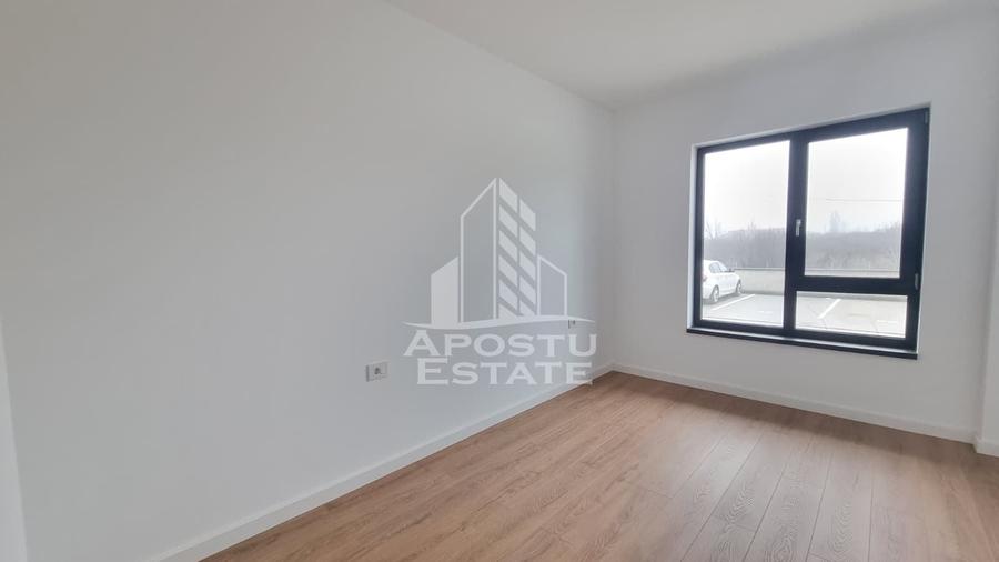 Apartament cu 2 camere decomandat în Torontalului