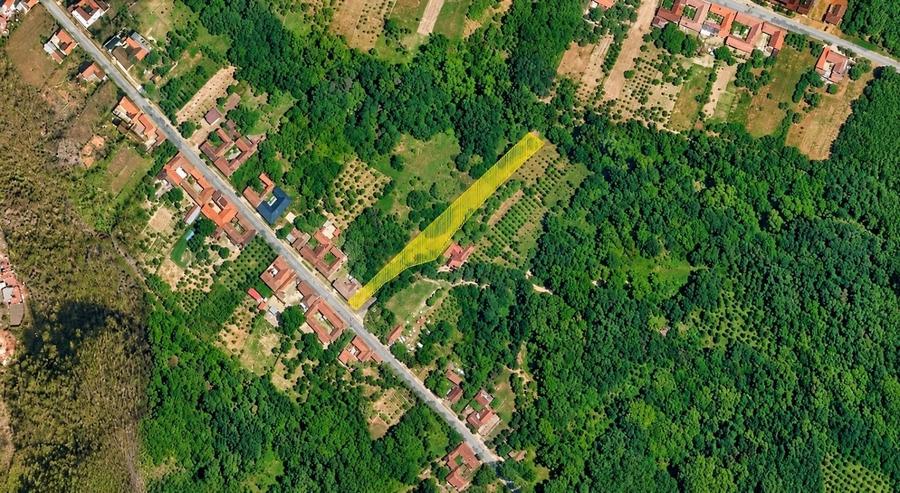 Teren Construcții intravilan de 2152 mp, în Slatina-Nera