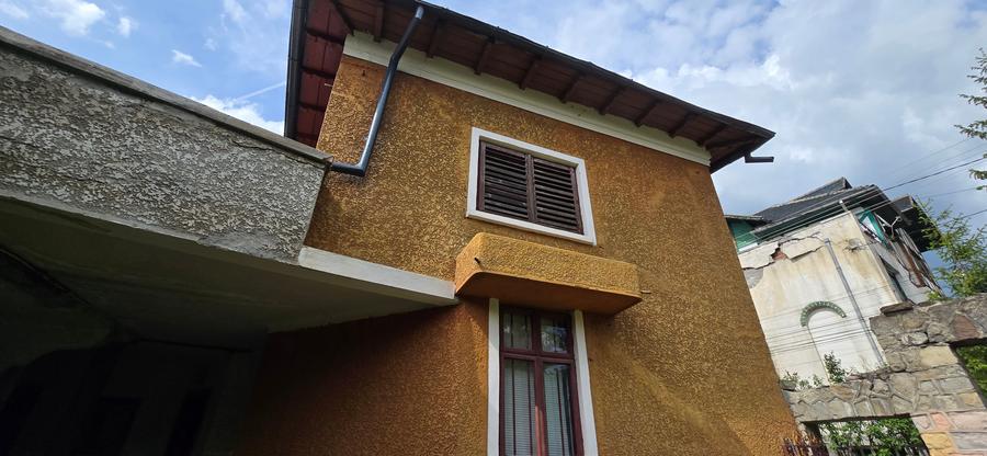 Vânzare proprietate - Casă tip conac, teren și anexă, într-un cadru natural spec - 16